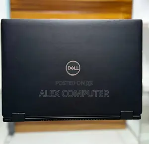 New Laptop Dell Latitude 5300 8GB Intel Core I5 SSD 512GB