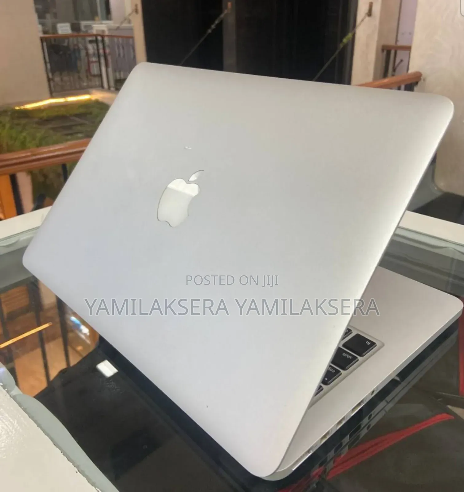 Laptop Apple MacBook Pro 2015 8GB Intel Core I5 SSD 128GB