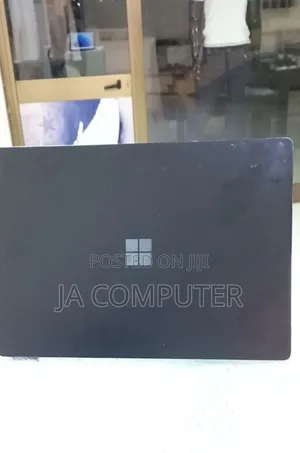 New Laptop Microsoft Surface Laptop 5 16GB Intel Core I7 SSD 512GB