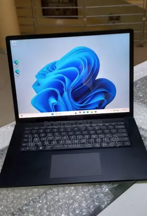 New Laptop Microsoft Surface Laptop 5 16GB Intel Core I7 SSD 512GB