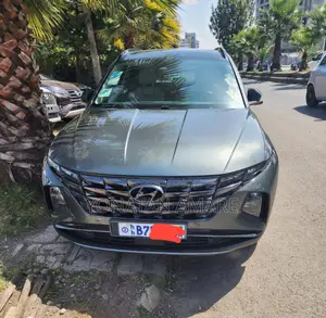 Photo - Hyundai Tucson 2021 Green