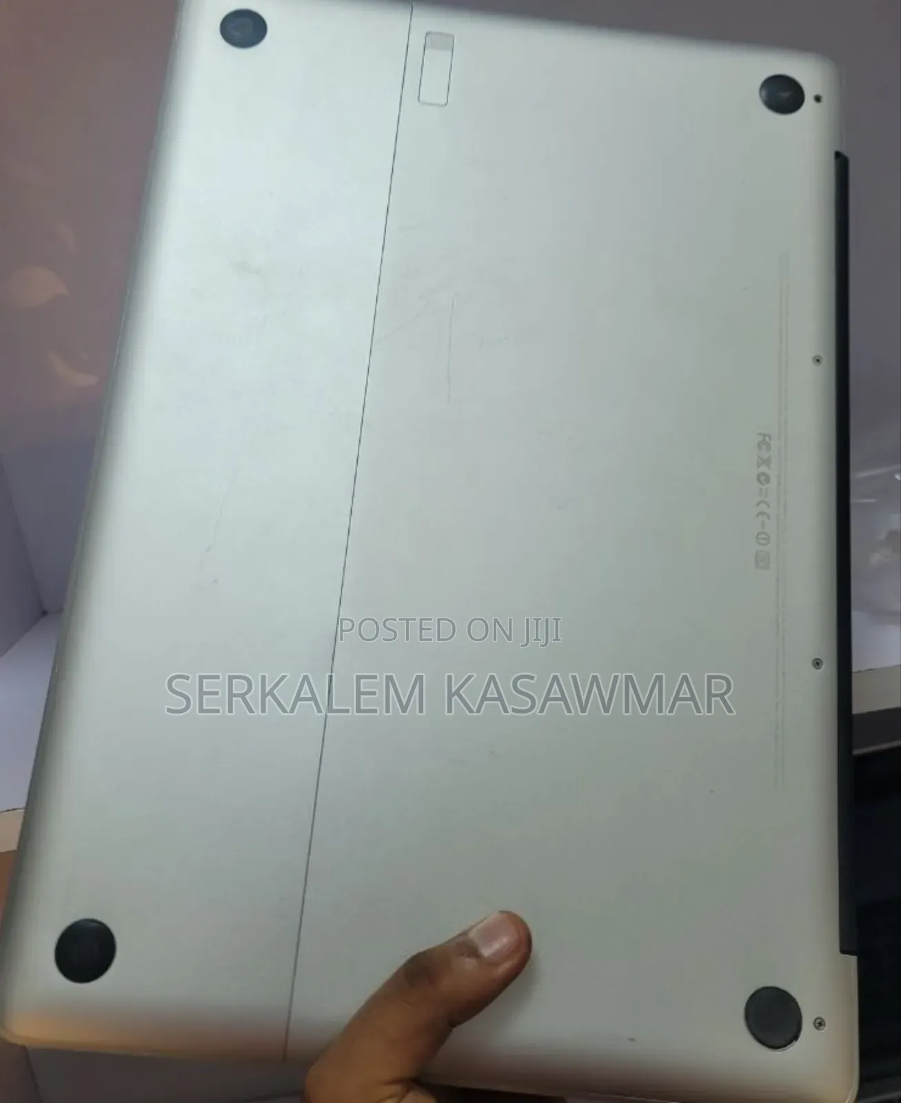 New Laptop Apple MacBook Pro 8GB Intel Core M2 SSD 350GB