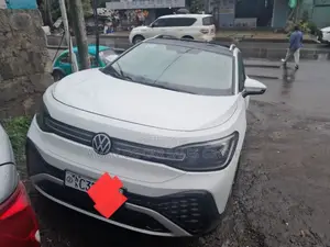 Volkswagen ID.6 2023 White