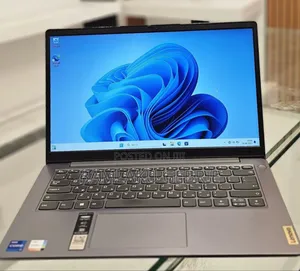 New Laptop Lenovo Ideapad 3 16GB Intel Core I7 SSD 512GB