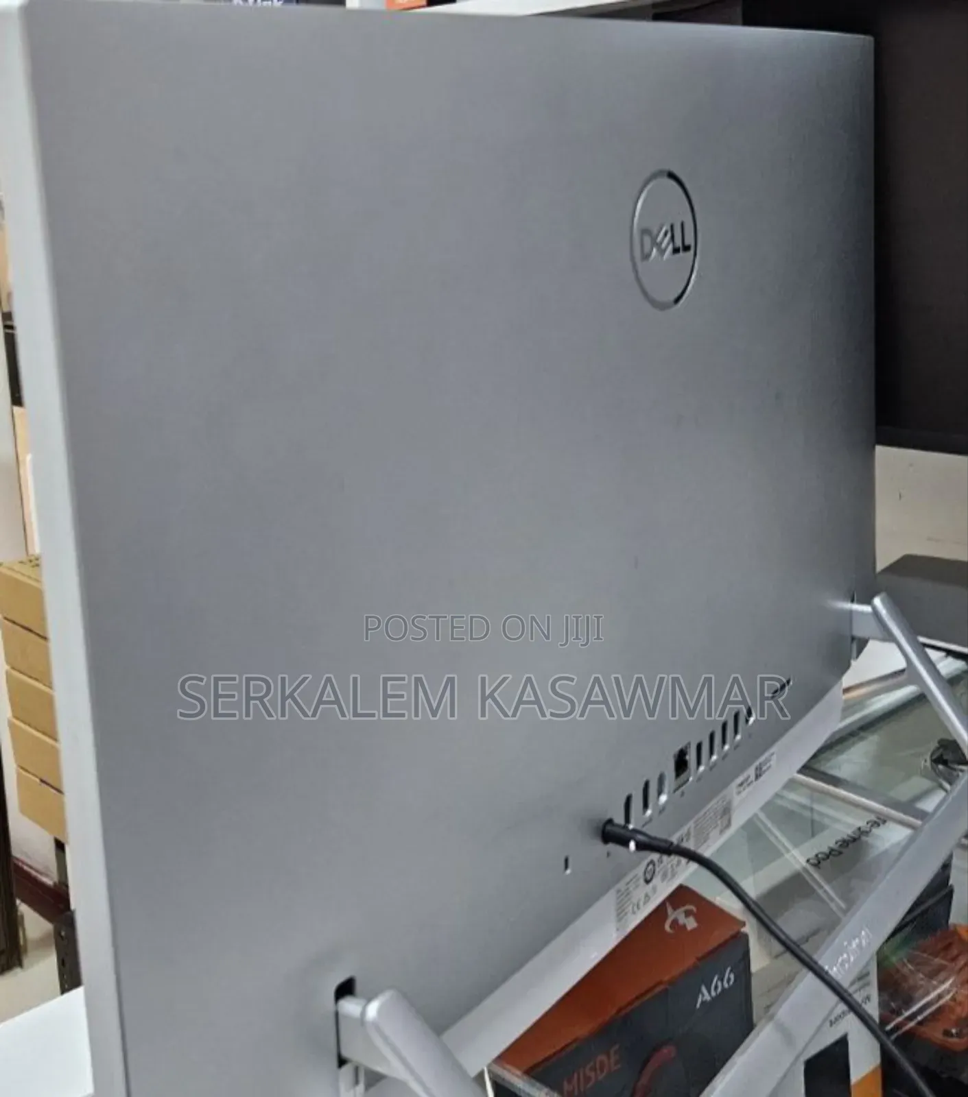 New Dell Inspiron 27 All-in-One 12GB Intel Core I7 SSD 512GB