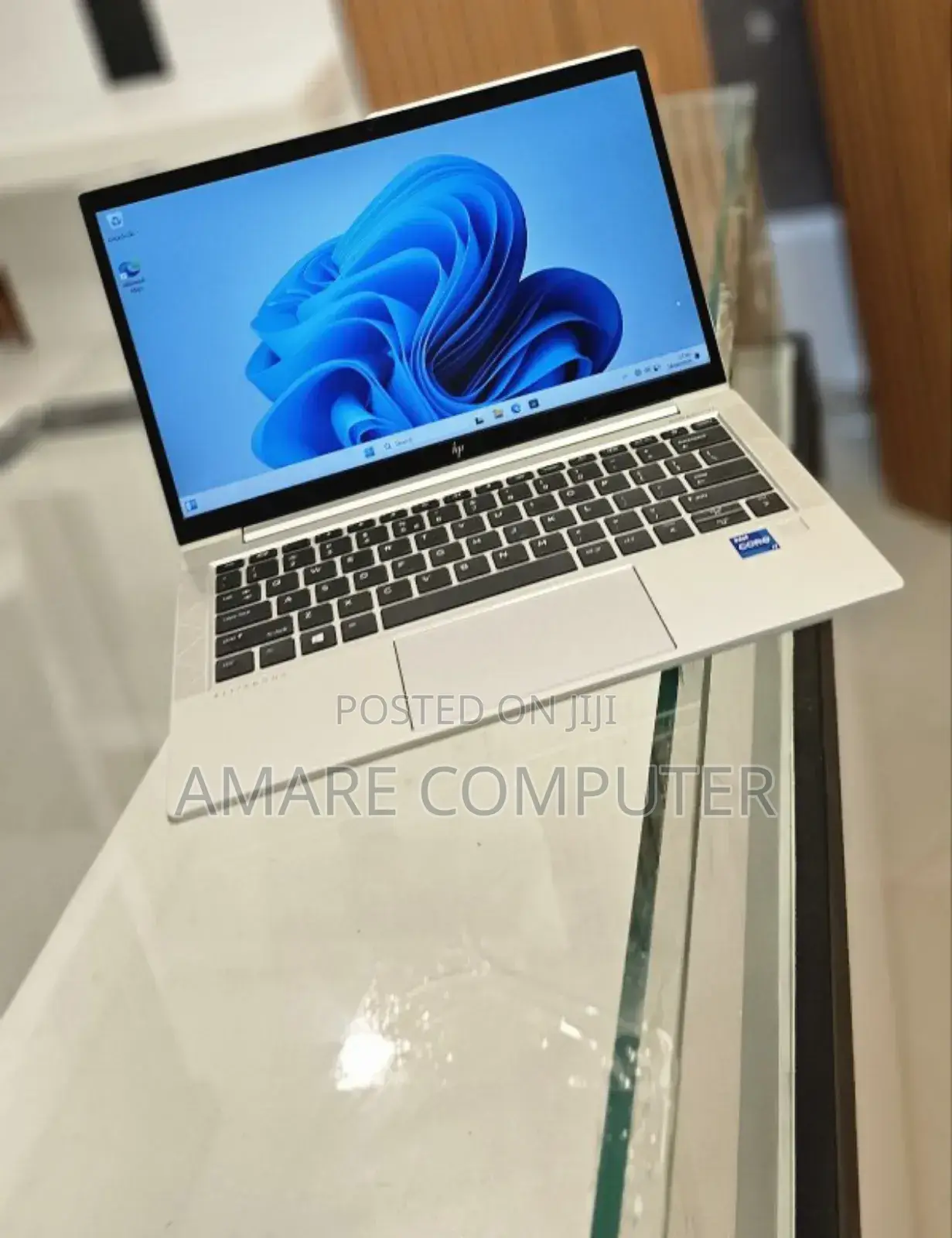 New Laptop HP EliteBook 840 G8 16GB Intel Core I7 SSD 512GB