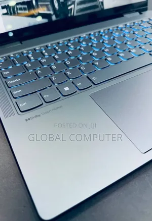 New Laptop Lenovo Yoga 7i 16GB Intel Core i7 SSD 512GB