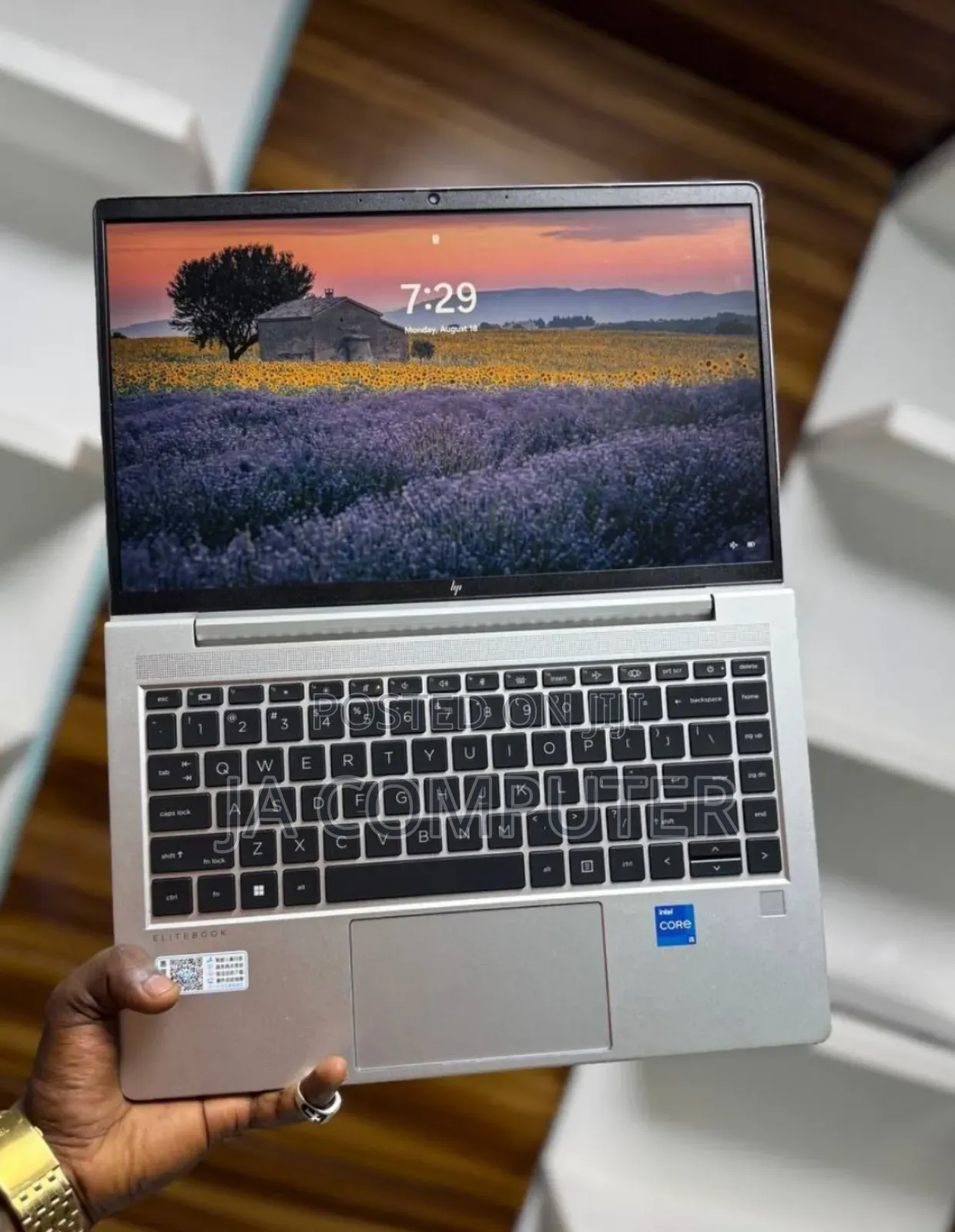 New Laptop HP EliteBook 640 G10 16GB Intel Core I5 SSD 512GB