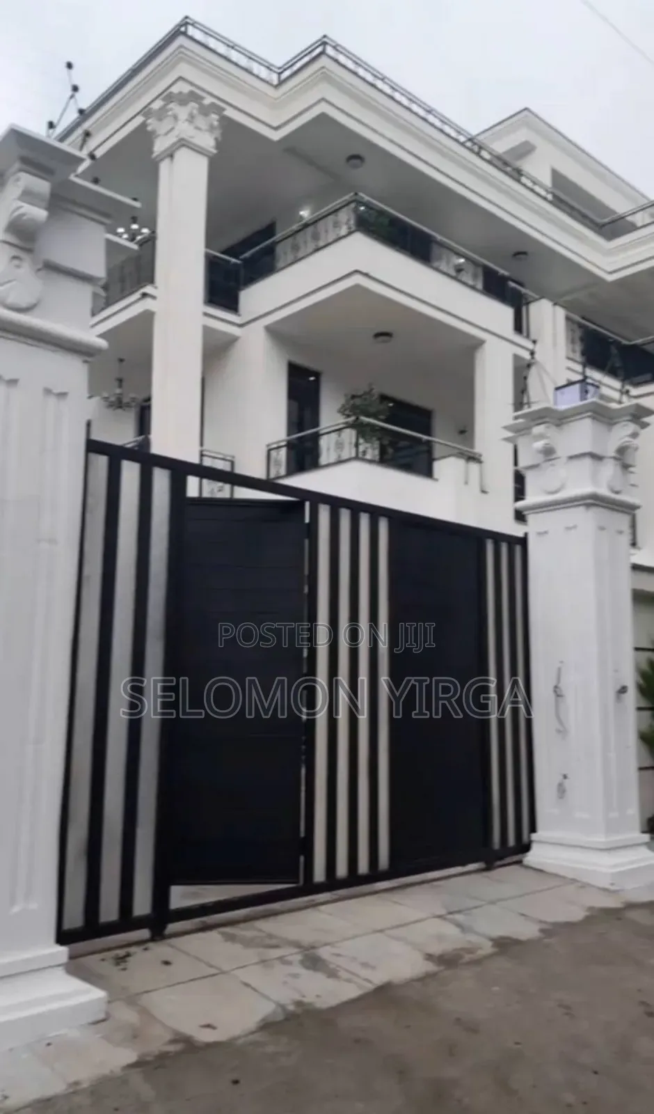 11bdrm Farm House in Adis Ababa, Bole for sale