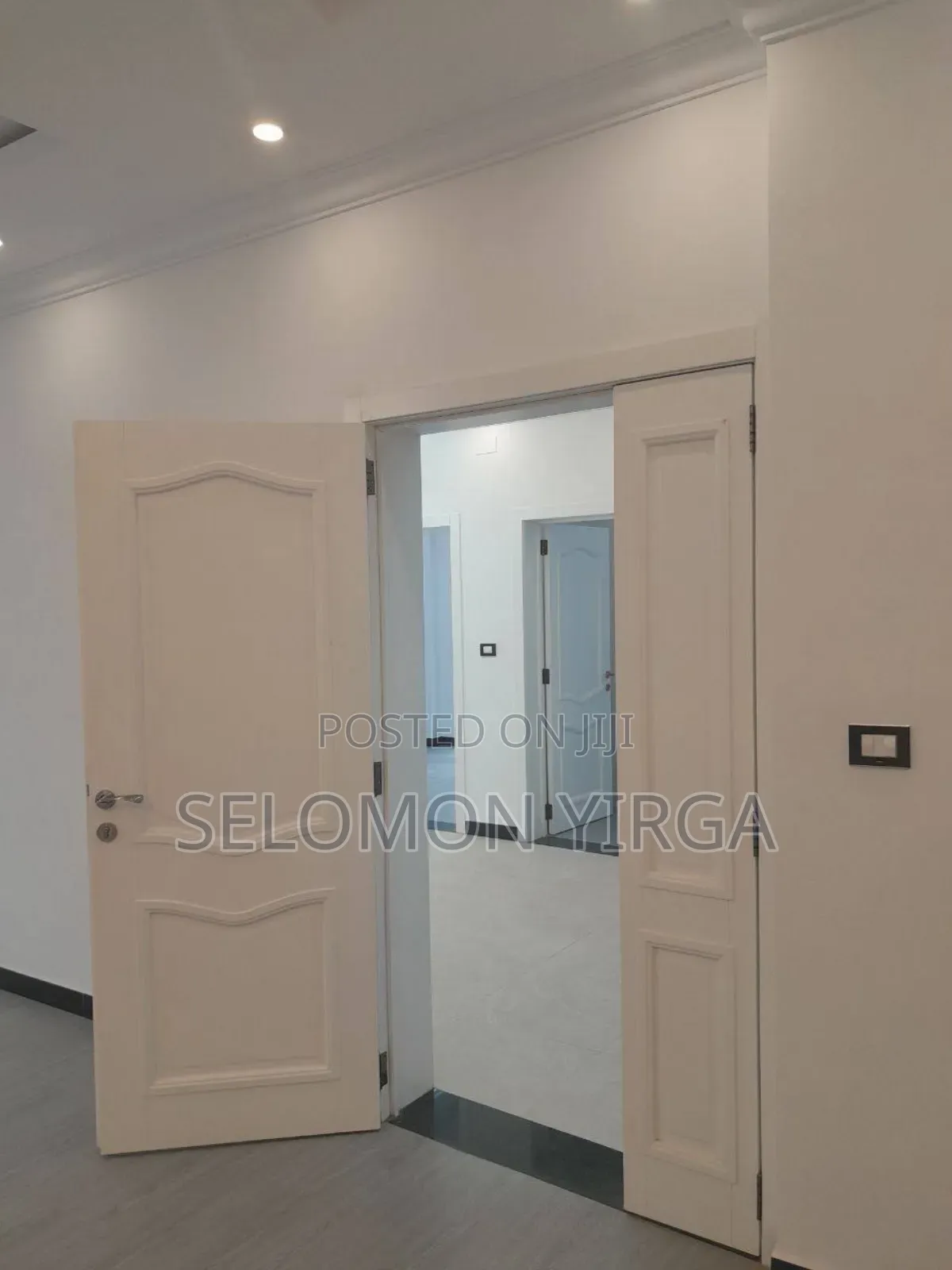 11bdrm Farm House in Adis Ababa, Bole for sale