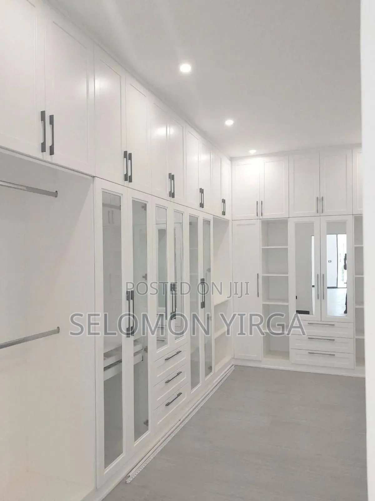 11bdrm Farm House in Adis Ababa, Bole for sale