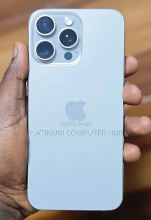 New Apple iPhone 15 Pro Max 256 GB White