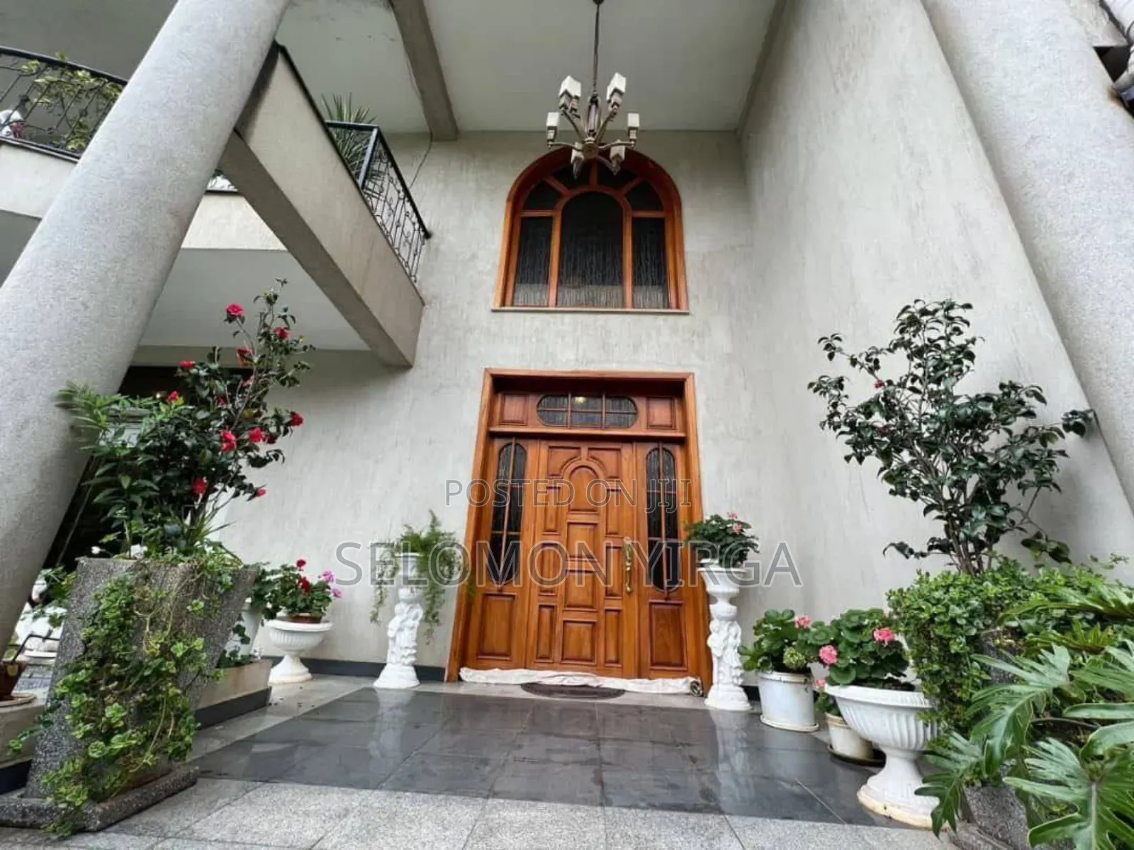 13bdrm Farm House in Adis Ababa, Bole for sale