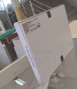 Photo - New Samsung Galaxy Tab S8 256 GB