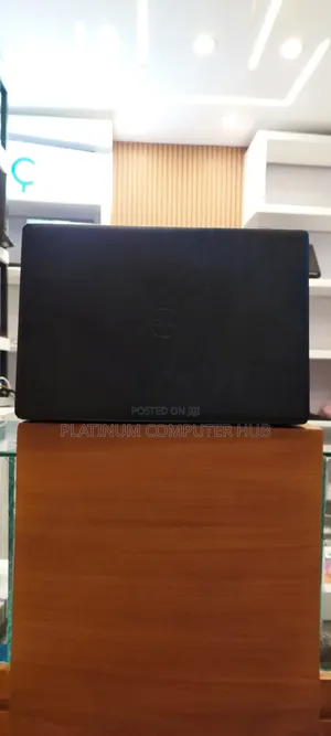 New Laptop Dell Vostro 3560 8GB Intel Core I7 SSD 512GB