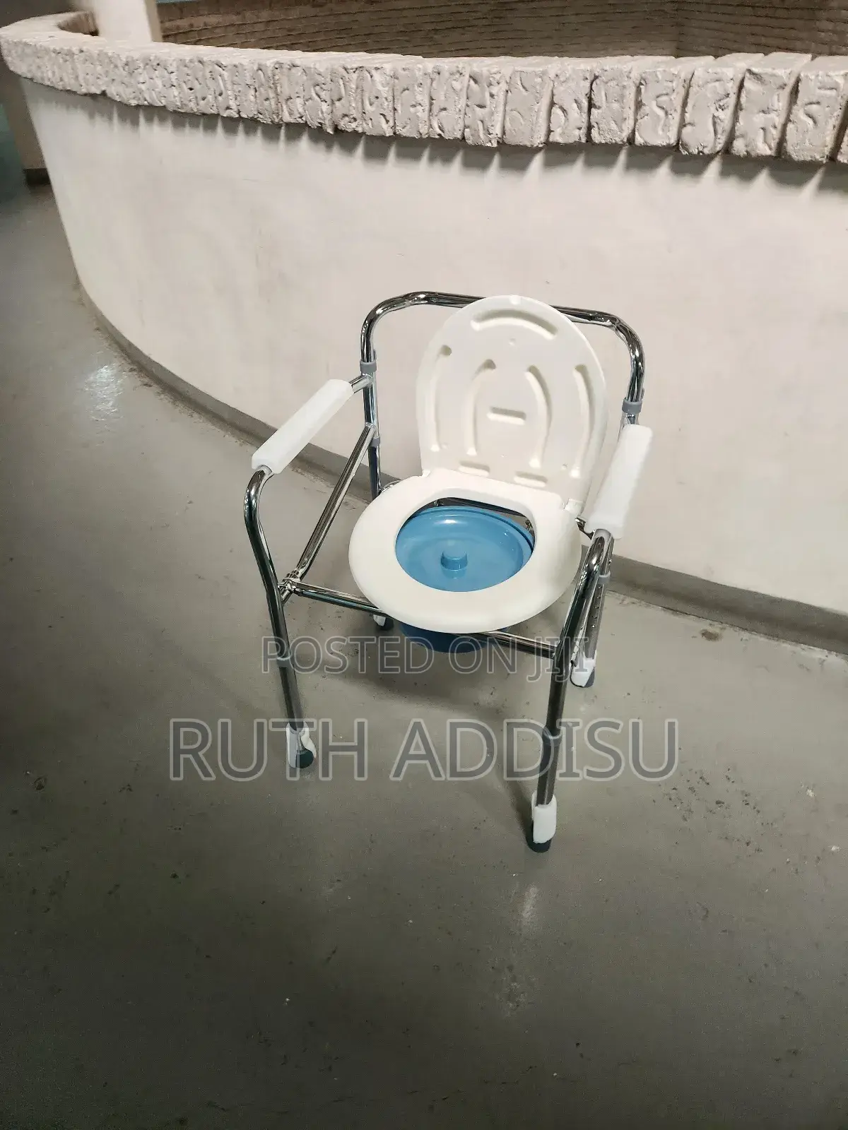 Adjustae Height Commode Chair重大toilet Chair軍事commode Chair腱我commode