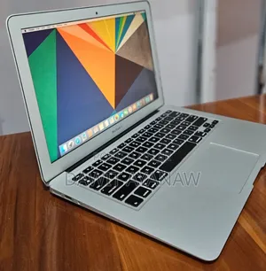 New Laptop Apple MacBook Air 2015 8GB Intel Core I5 SSD 256GB