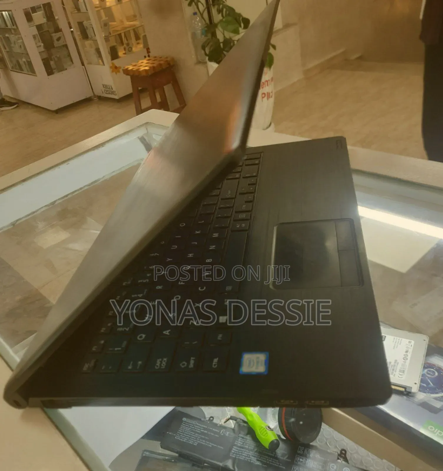 Laptop Toshiba 4GB Intel Core I5 HDD 1T