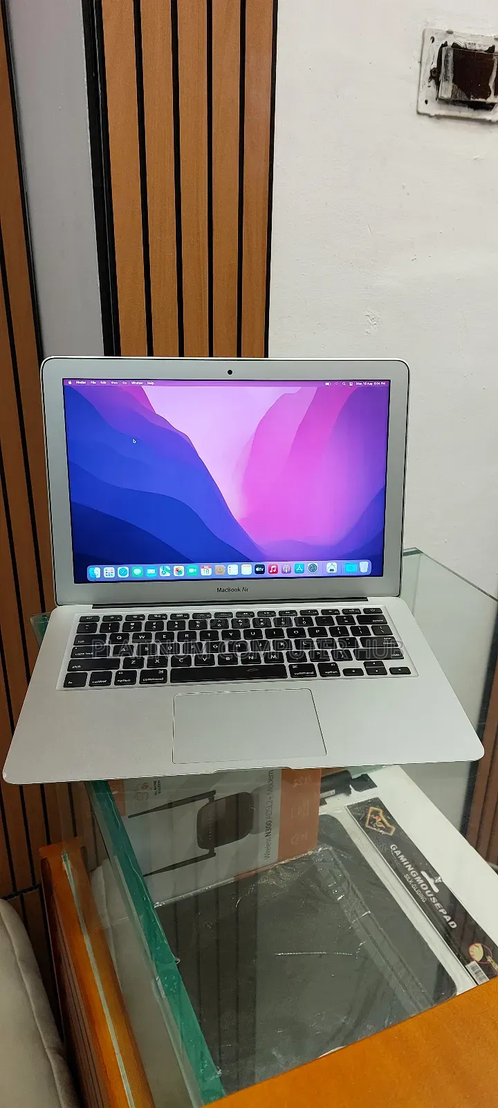 New Laptop Apple MacBook Air 2017 8GB Intel Core I5 SSD 256GB