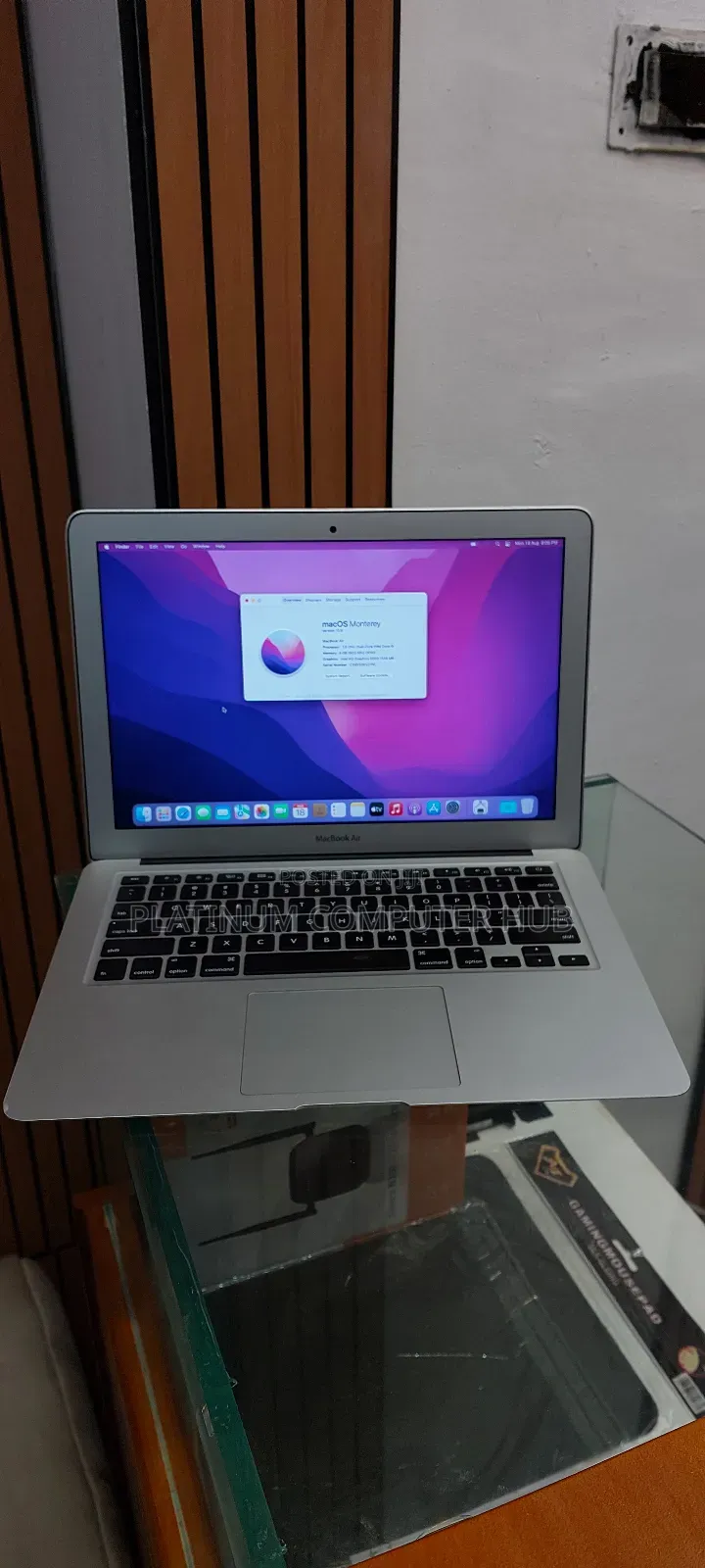 New Laptop Apple MacBook Air 2017 8GB Intel Core I5 SSD 256GB