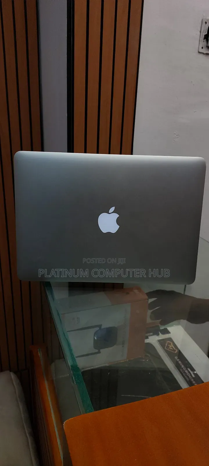 New Laptop Apple MacBook Air 2017 8GB Intel Core I5 SSD 256GB