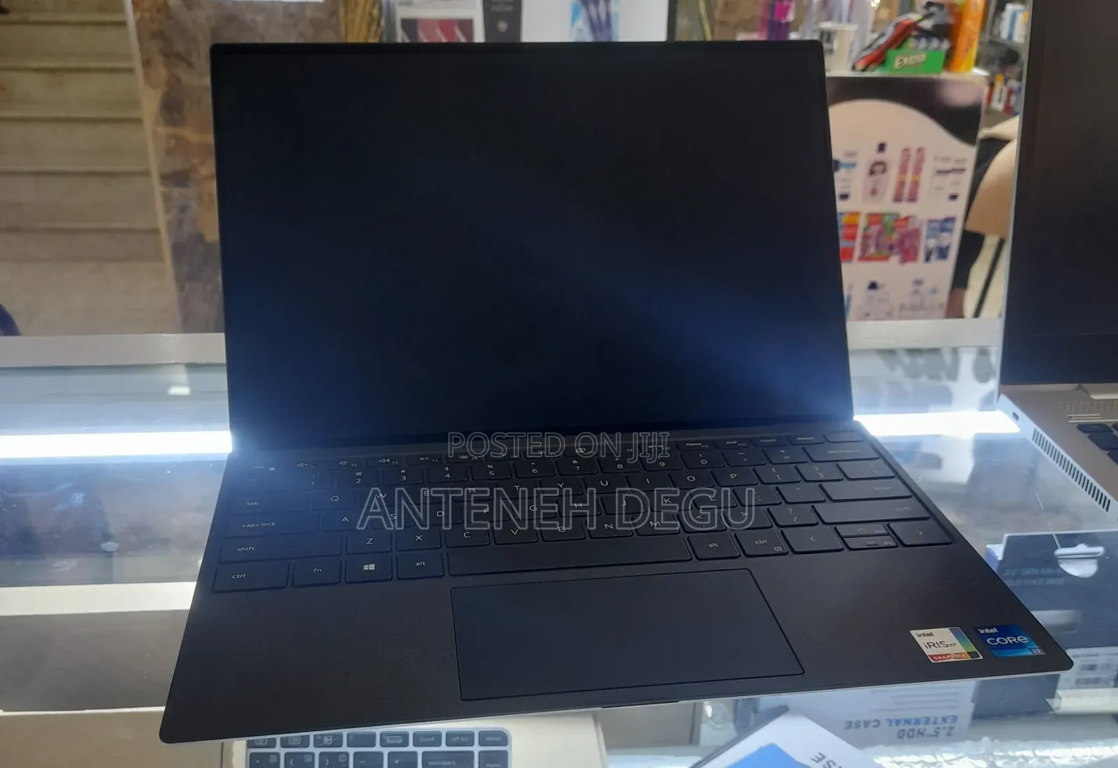 New Laptop Dell XPS 13 32GB Intel Core I7 SSD 512GB