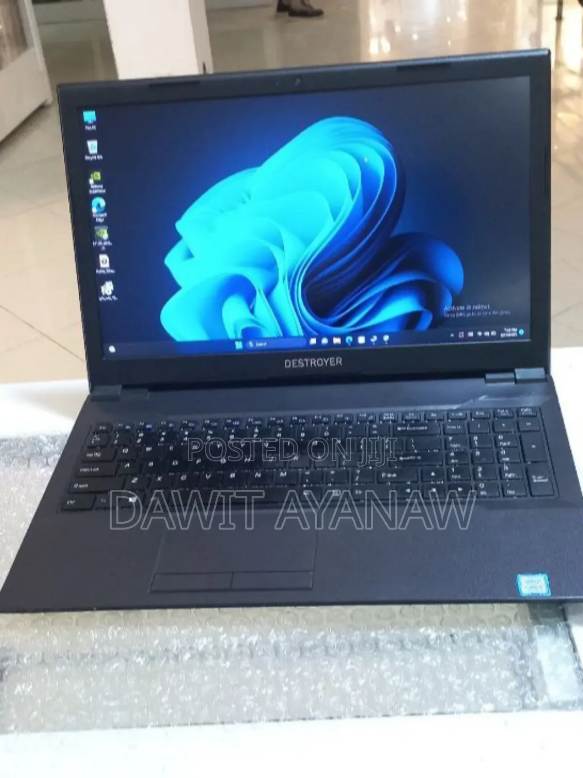New Laptop MSI 16GB Intel Core I5 HDD+SSD 256GB