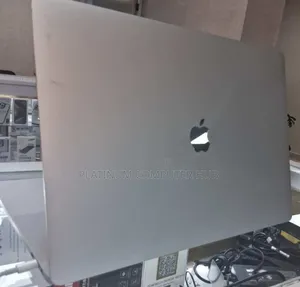 New Laptop Apple MacBook Air 2022 M2 8GB Apple M2 SSD 256GB