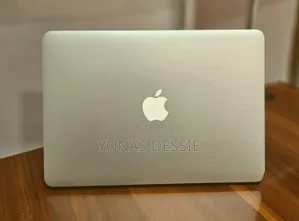 Laptop Apple MacBook Air 2015 8GB Intel Core I5 SSD 256GB