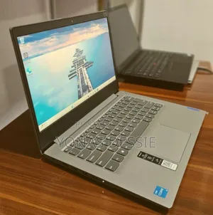 New Laptop Lenovo Ideapad 3 8GB Intel Core i3 SSD 256GB