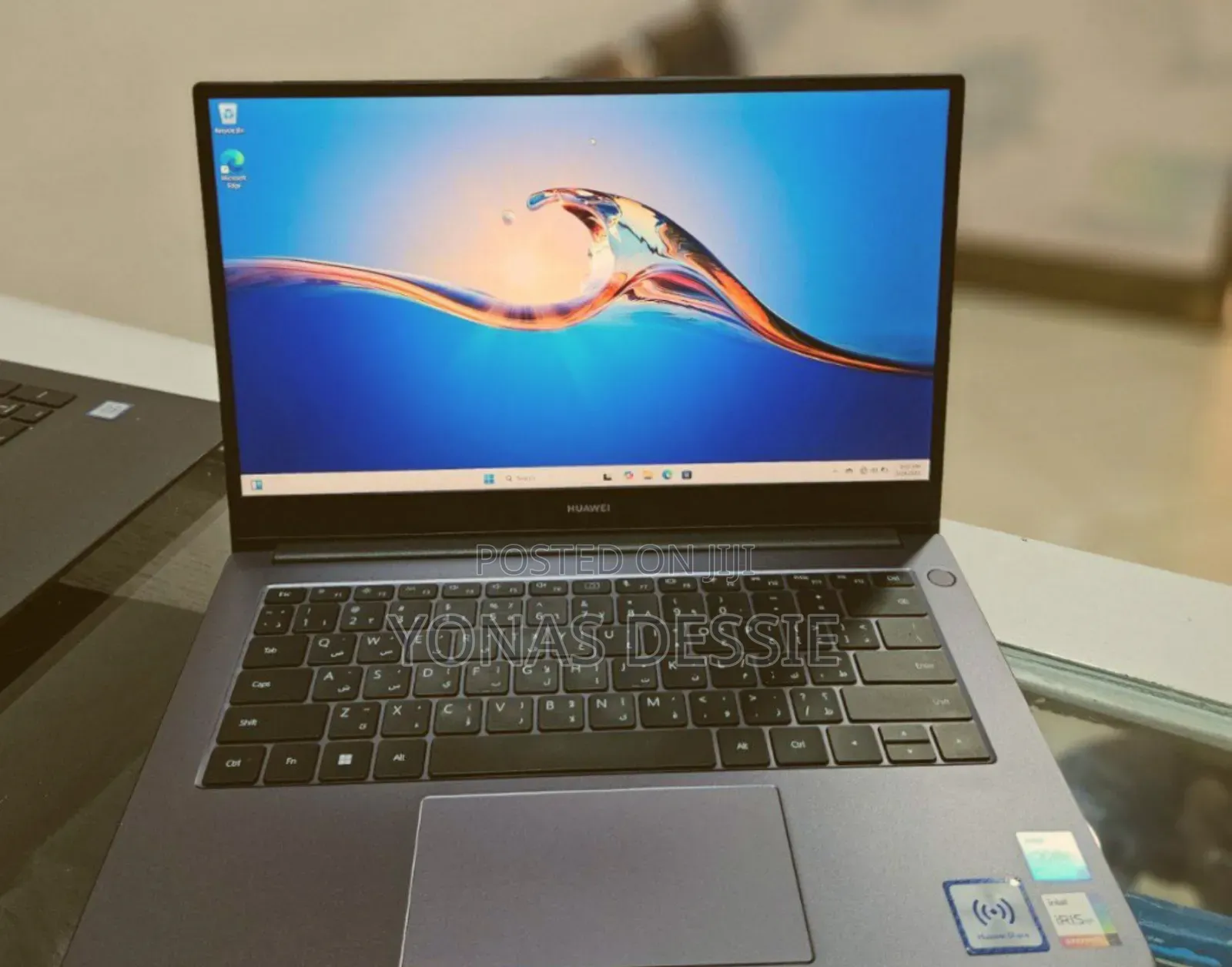 New Laptop Huawei MateBook HZ-W19 8GB Intel Core I5 SSD 512GB