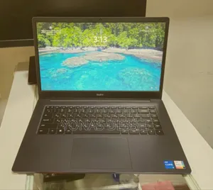 New Laptop 8GB Intel Core I5 SSD 512GB