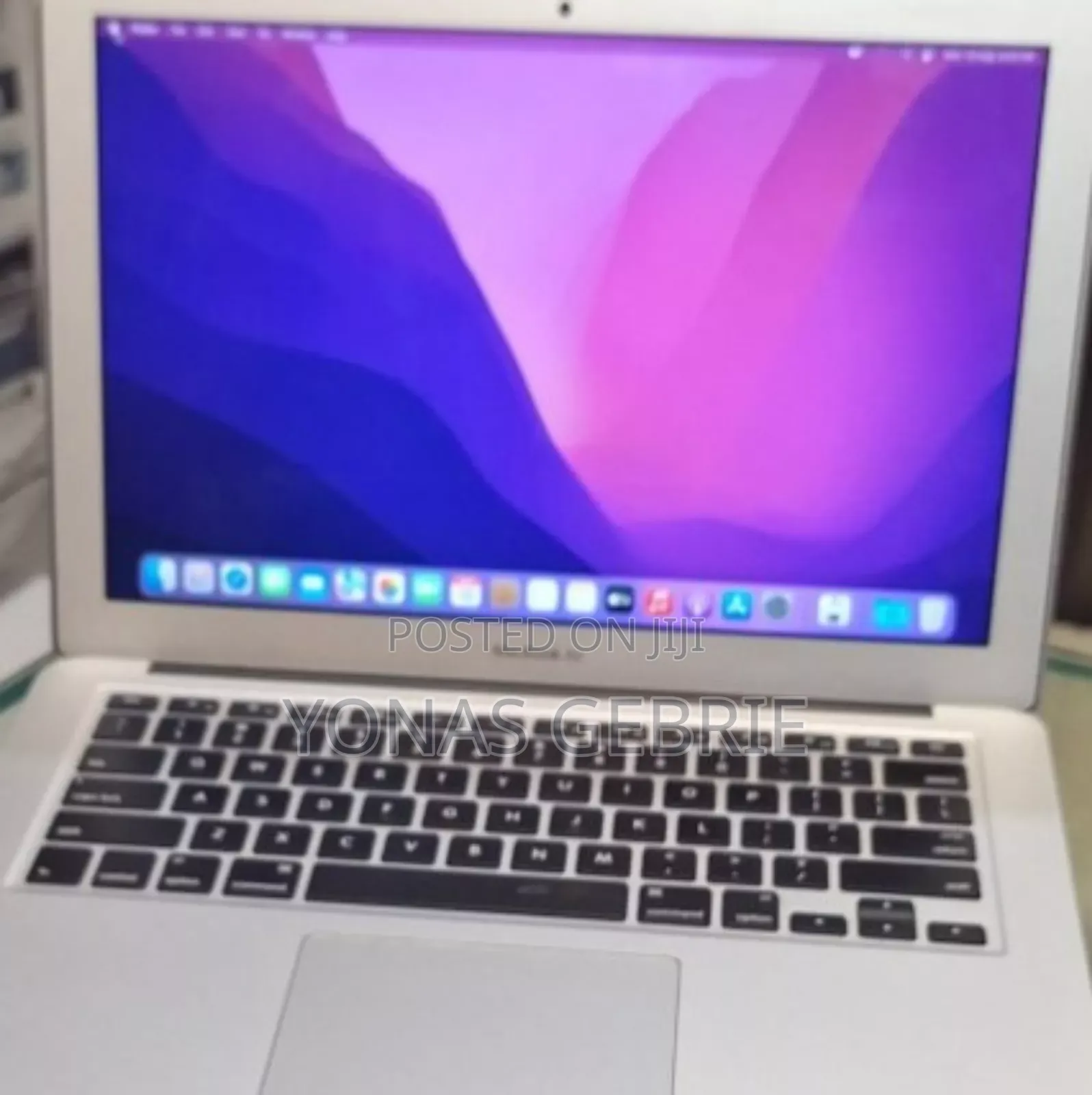 New Laptop Apple MacBook Air 2017 8GB Intel Core I5 SSD 256GB