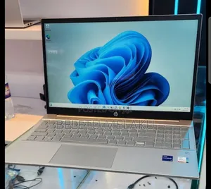 New Laptop HP Pavilion 15 8GB Intel Core i7 SSD 512GB