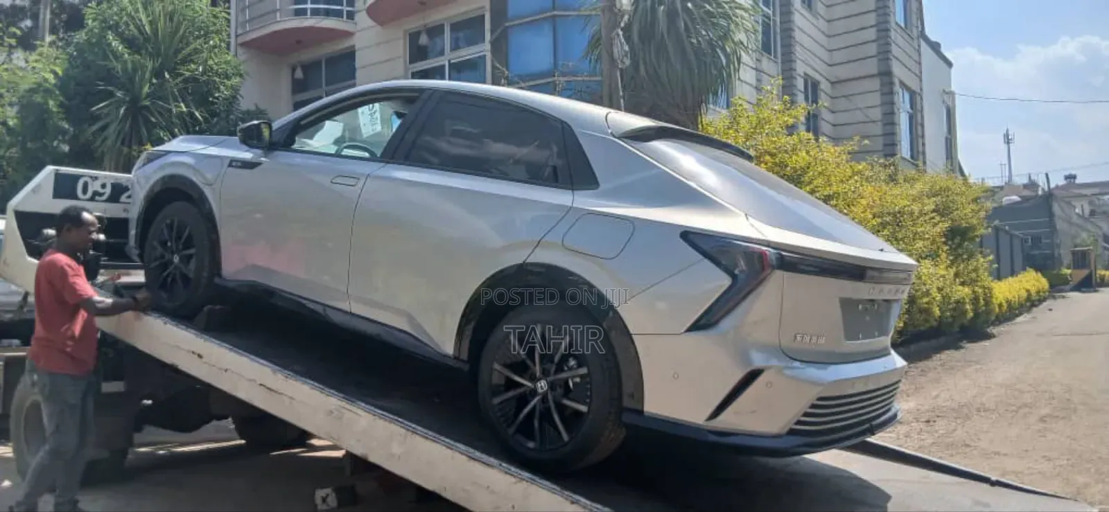 New Honda e:NS1 68.8 kWh FWD 2024 Gray