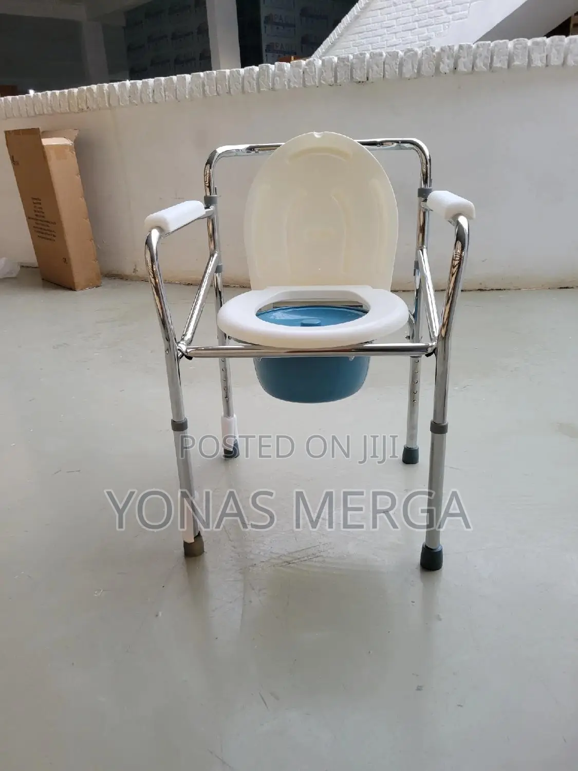 Toilet Seat匹፭commode Chair≠皰toilet Chair哎0pot=Potty Chair℥郤commode