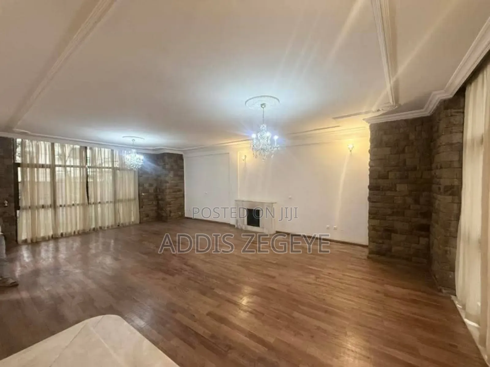 5bdrm House in Private, Bole for rent