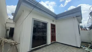 Photo - 3bdrm Villa in Bole for rent