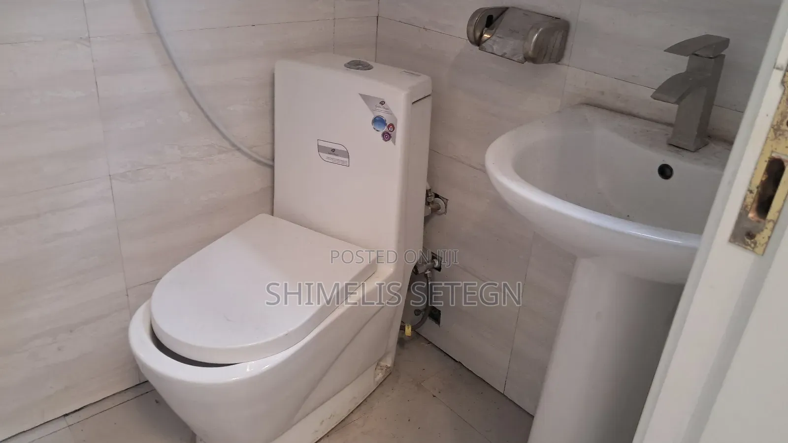 3bdrm Villa in Bole for rent