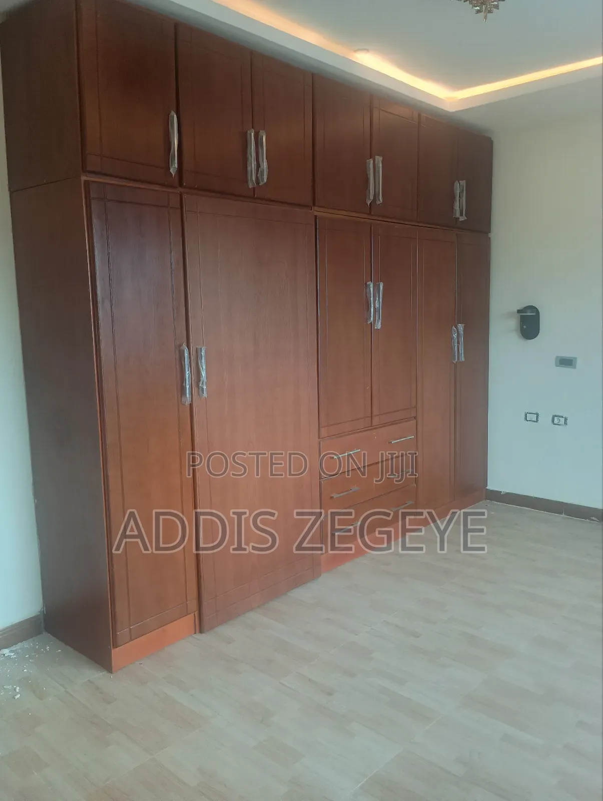 3bdrm Apartment in Private, Nifas Silk-Lafto for rent