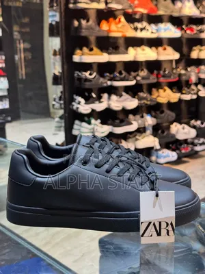 Photo - Zara #Low Shoes for Full Black Men’S
 Original 
#Men