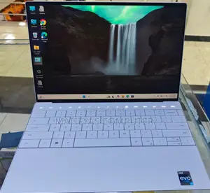 New Laptop Dell XPS 13 16GB Intel Core I7 SSD 512GB