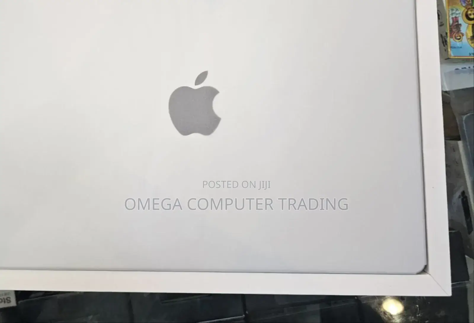 New Laptop Apple MacBook Pro 2024 M4 16GB Apple M4 Pro SSD 512GB