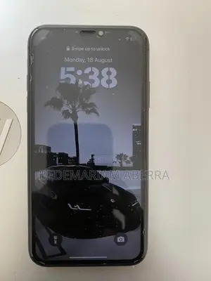 Apple iPhone 11 64 GB Black
