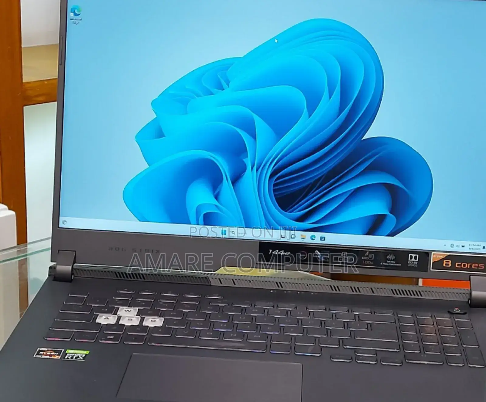 New Laptop Asus ROG Strix G15 16GB AMD Ryzen 7 SSD 1T