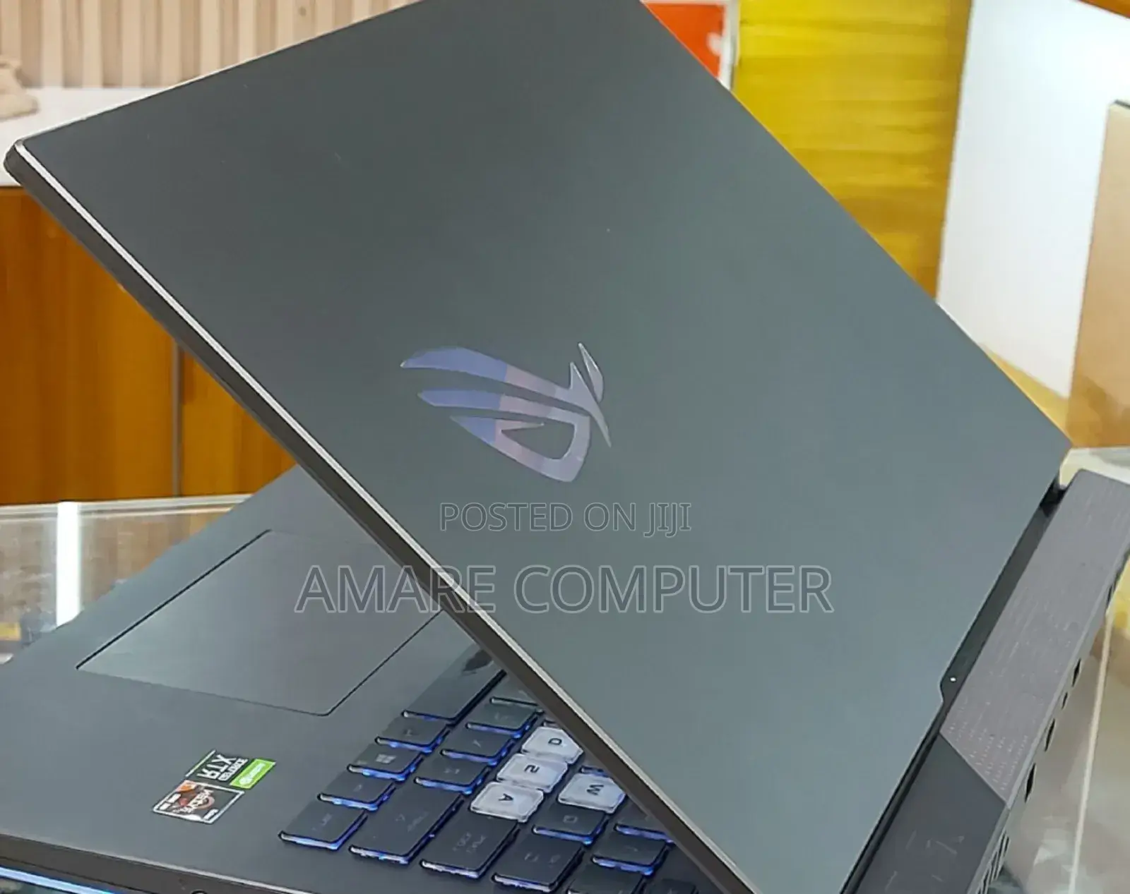 New Laptop Asus ROG Strix G15 16GB AMD Ryzen 7 SSD 1T