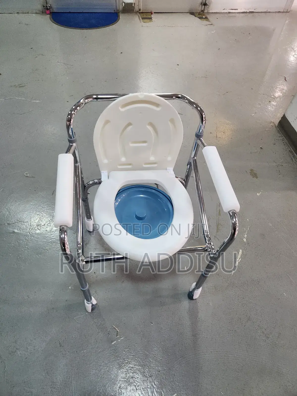 Toilet Chair麻了commode Chair求了commode Chair宛轉commode Chair今天poty Chair