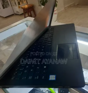 New Laptop Toshiba 4GB Intel Core I5 HDD 1T