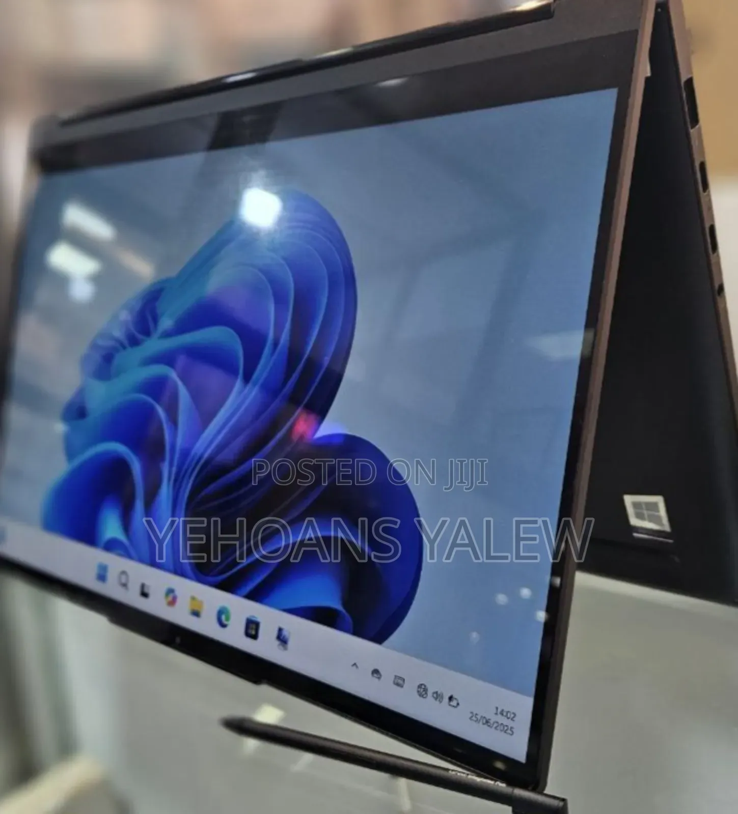 New Laptop Lenovo Yoga 9i 16GB Intel Core I7 SSD 512GB