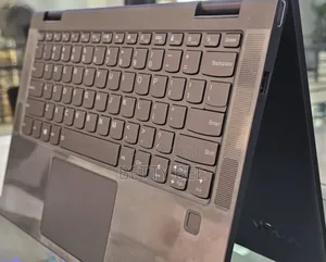 New Laptop Lenovo Yoga 700 8GB Intel Core I5 SSD 512GB